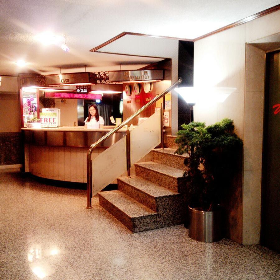 Guang Haw Hotel ไถหนาน ภายนอก รูปภาพ