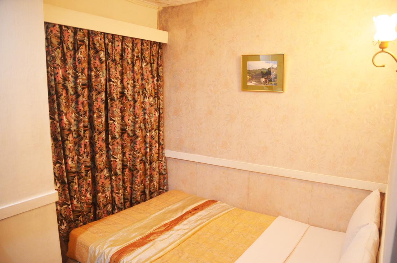 Guang Haw Hotel ไถหนาน ภายนอก รูปภาพ